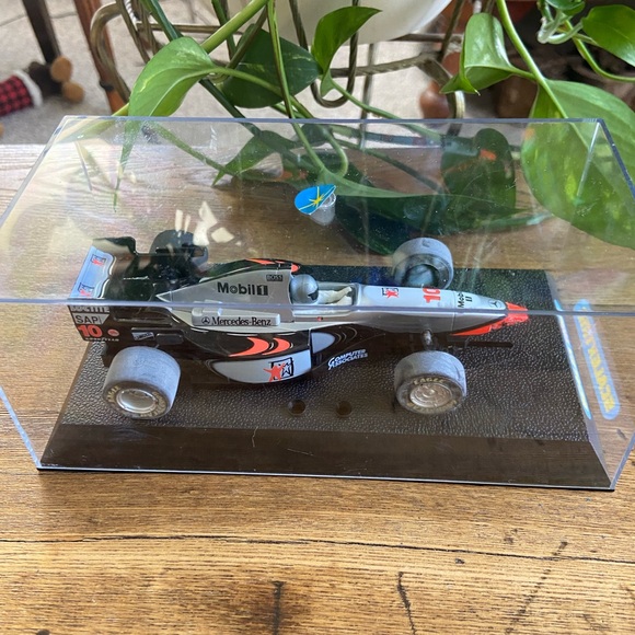 Scalextric - Picture 2 of 4